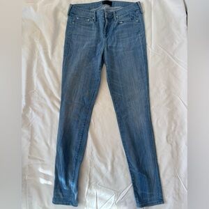 Vince Light Blue Skinny Jeans size 29